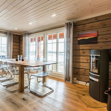 Lake View Apartment 4 Bedrooms Brunstad Dış mekan fotoğraf