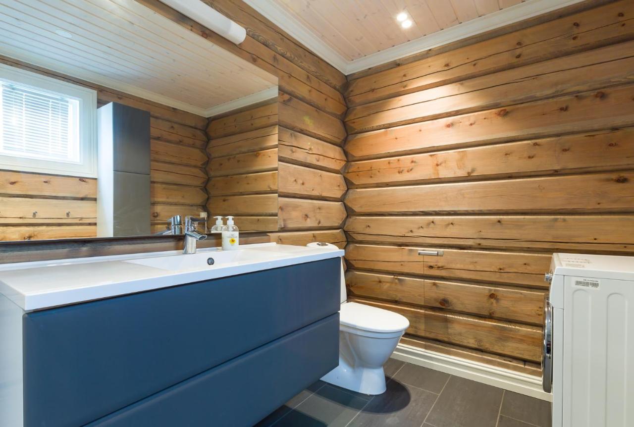 Lake View Apartment 4 Bedrooms Brunstad Dış mekan fotoğraf